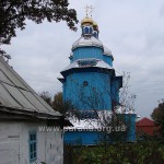 Церква в інтер'єрі села