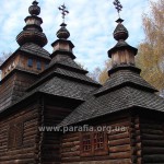 Нові хрести на львівському храмі теж гарні, але до старих не дотягують