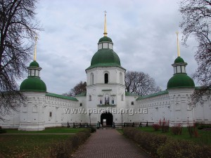 Надбрамна башта-дзвіниця Спасо-Преображенського монастиря, м. Новгород-Сіверський
